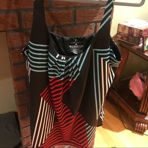 Large New York and Company Tank!